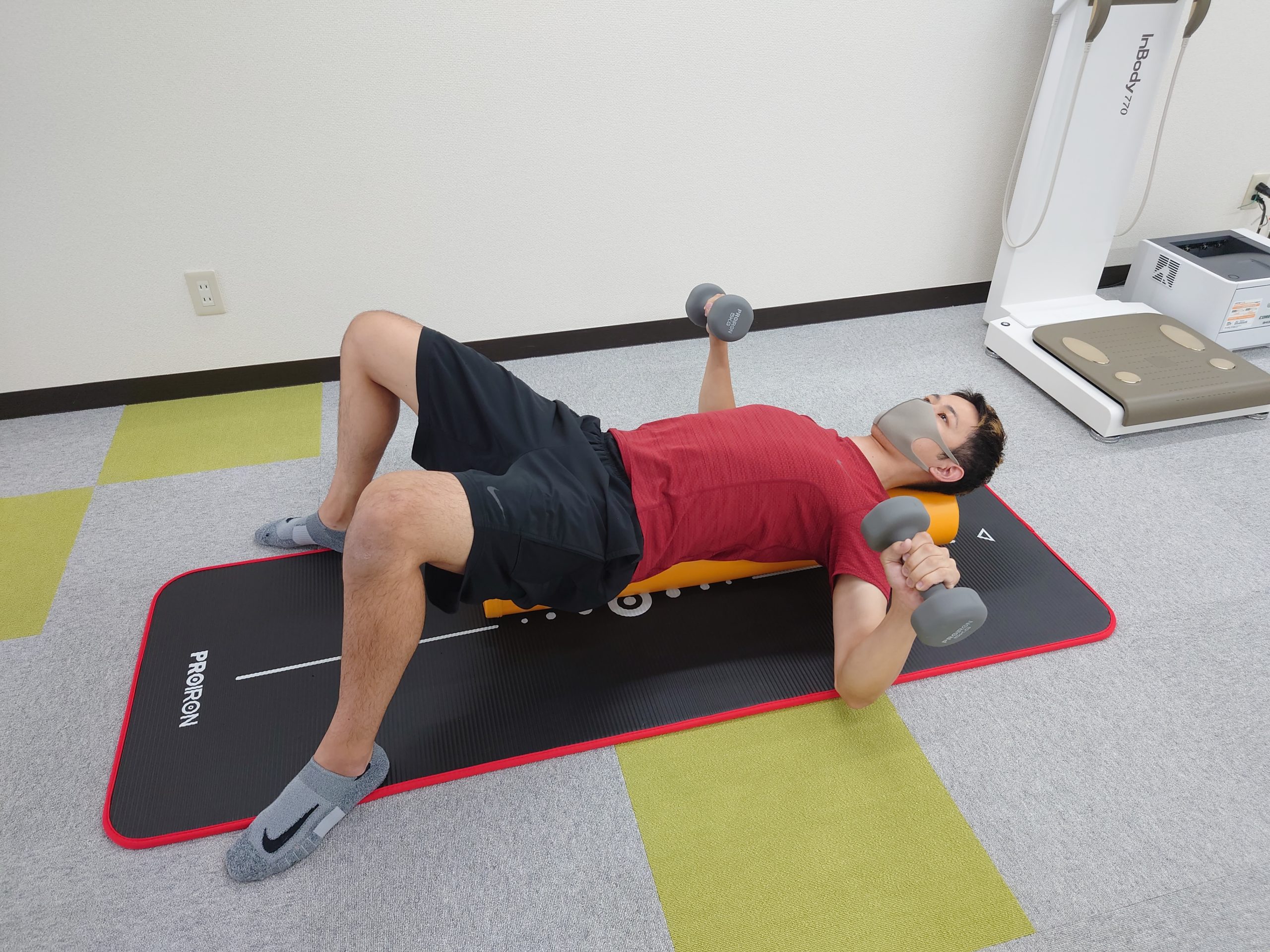 上半身の大きな筋肉を鍛えて代謝を上げる 広島のパーソナルトレーニングジム くびれ美人